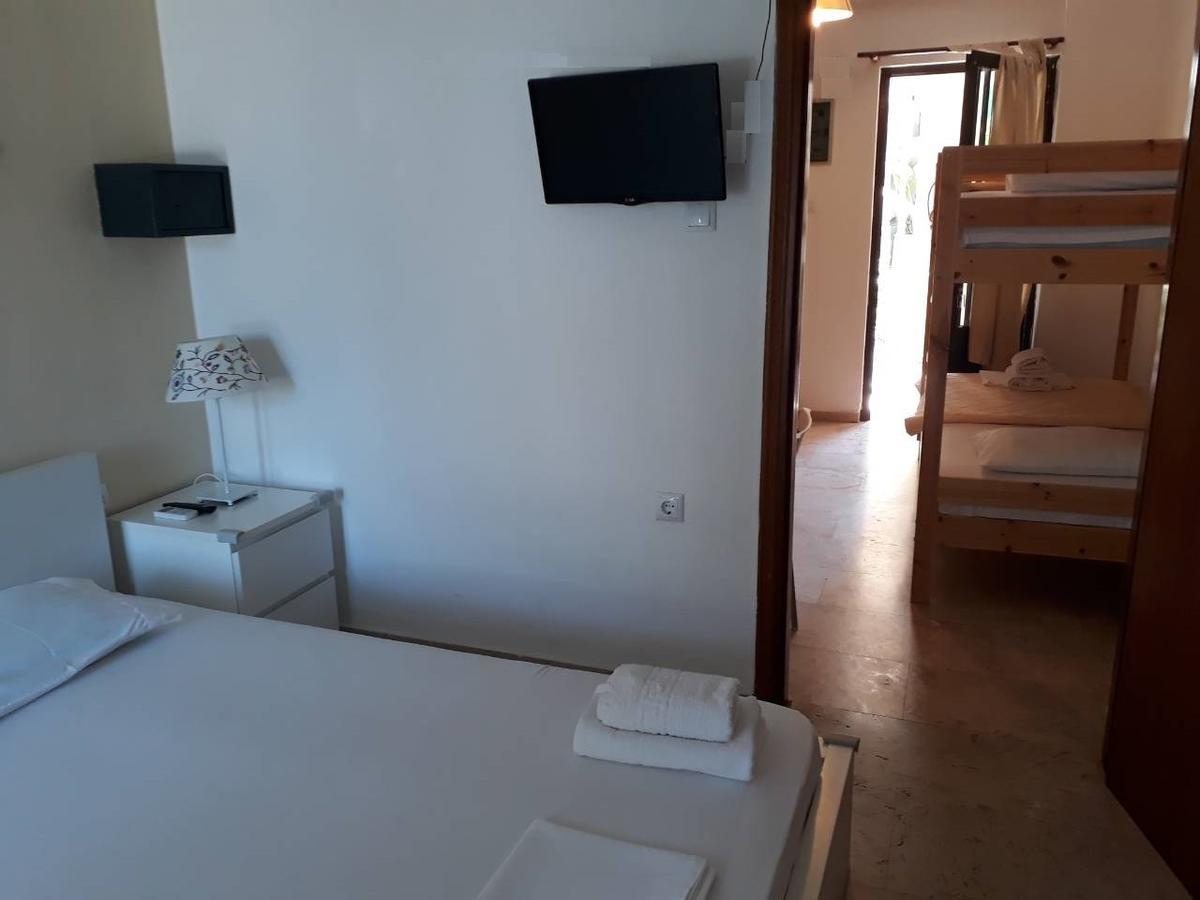 Almirikia Apartments Μουρτερή Εξωτερικό φωτογραφία