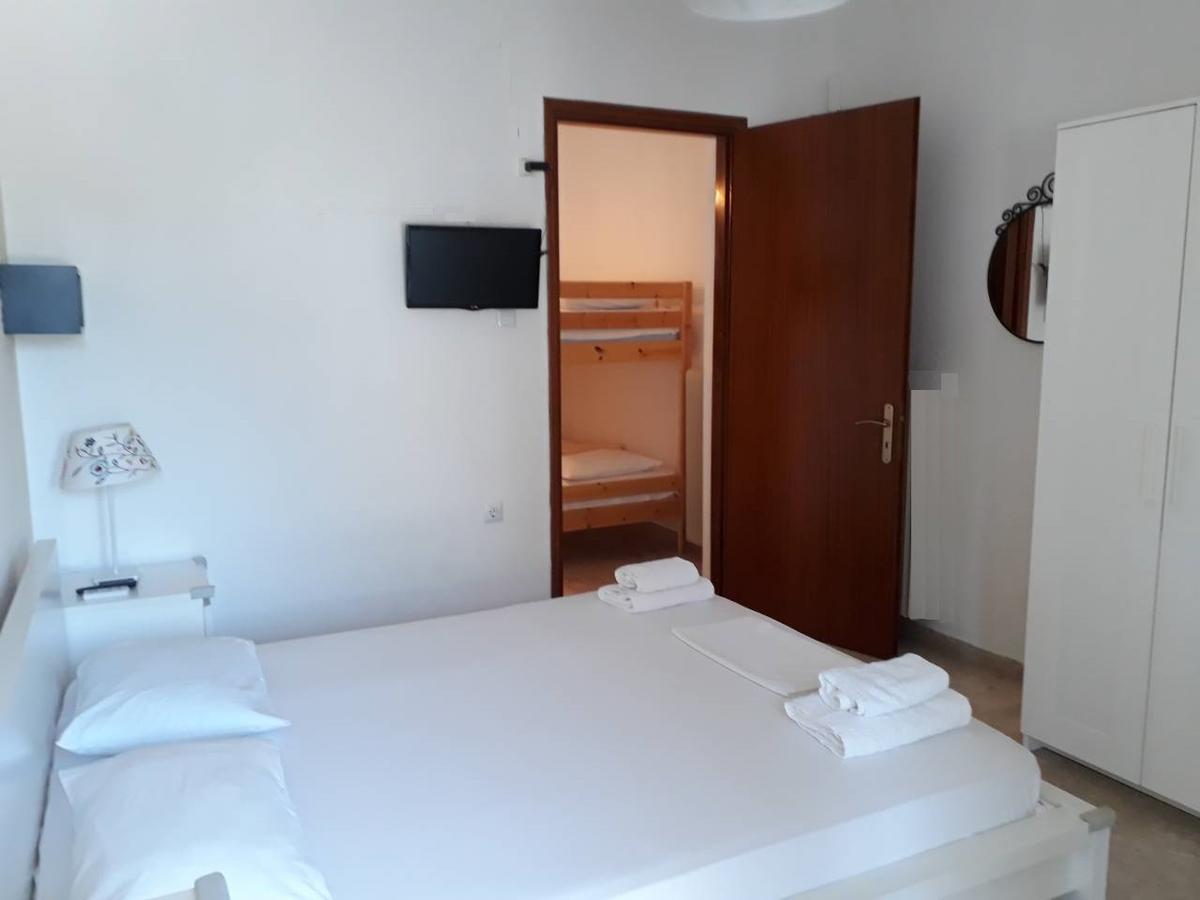 Almirikia Apartments Μουρτερή Εξωτερικό φωτογραφία